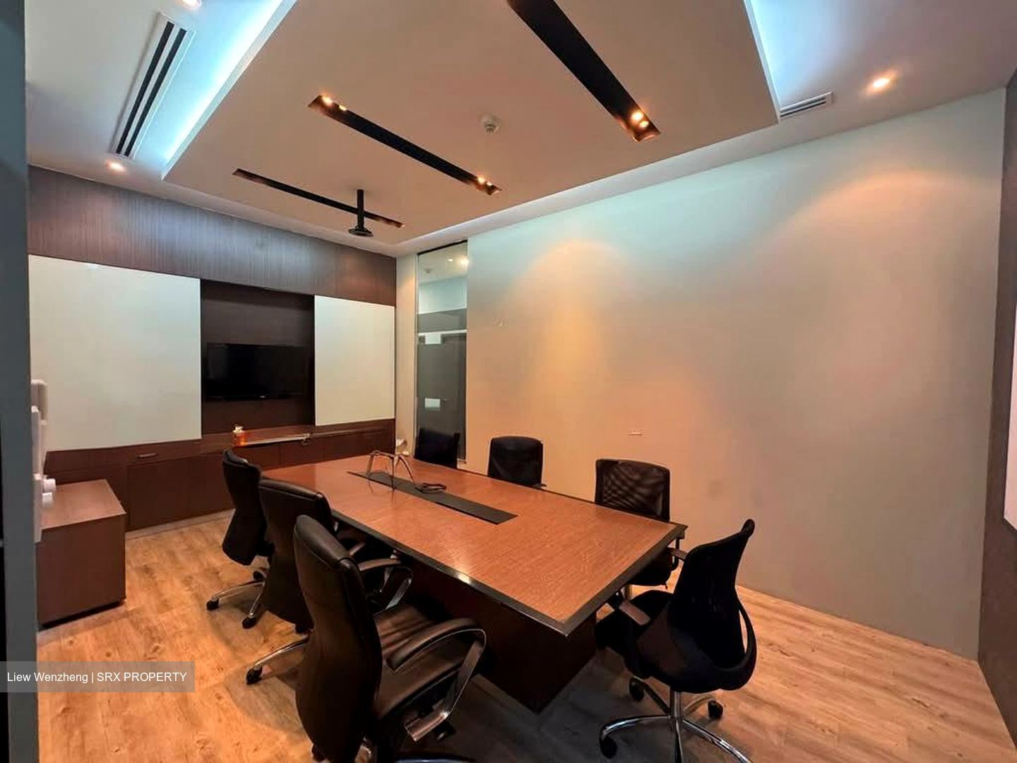 Fullion Building (D14), Office #576580021
